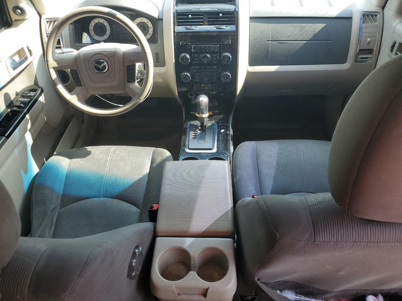 2010 MAZDA Tribute