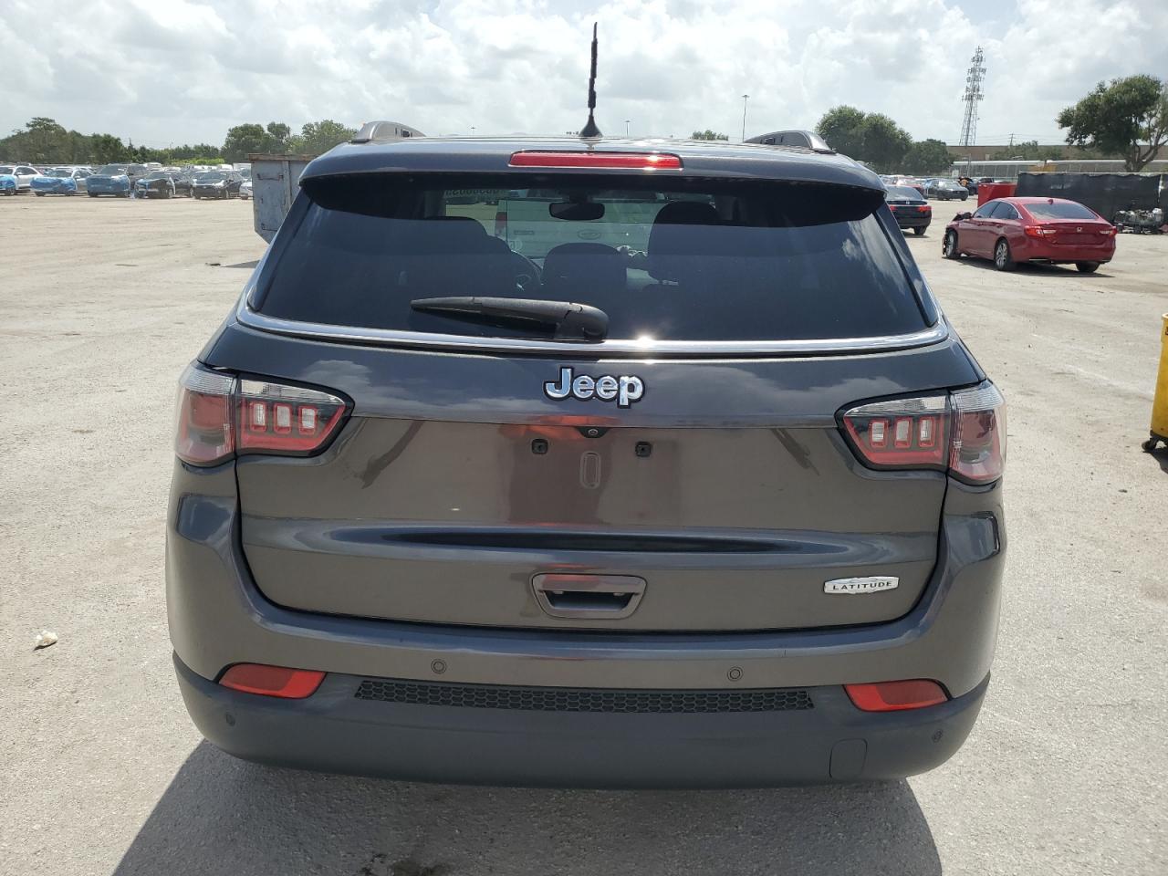 2018 JEEP Compass
