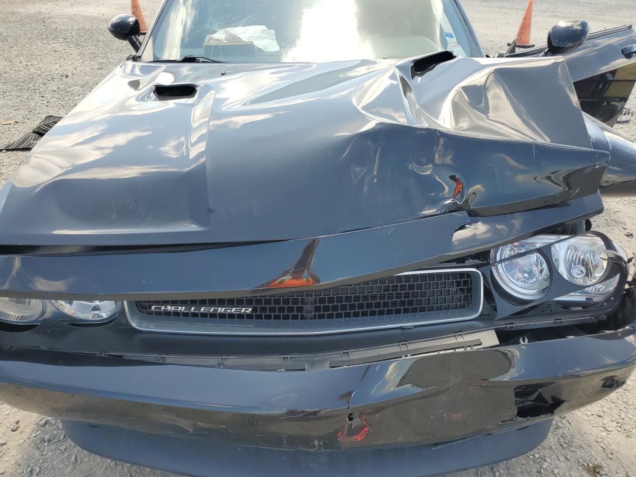2013 DODGE Challenger