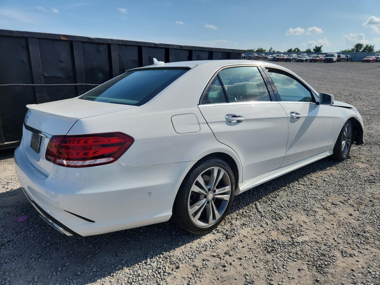 2015 MERCEDES-BENZ E-Class