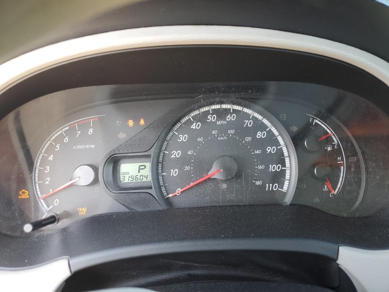 2014 TOYOTA SIENNA