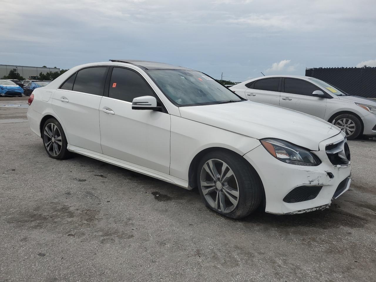 2016 MERCEDES-BENZ E-Class