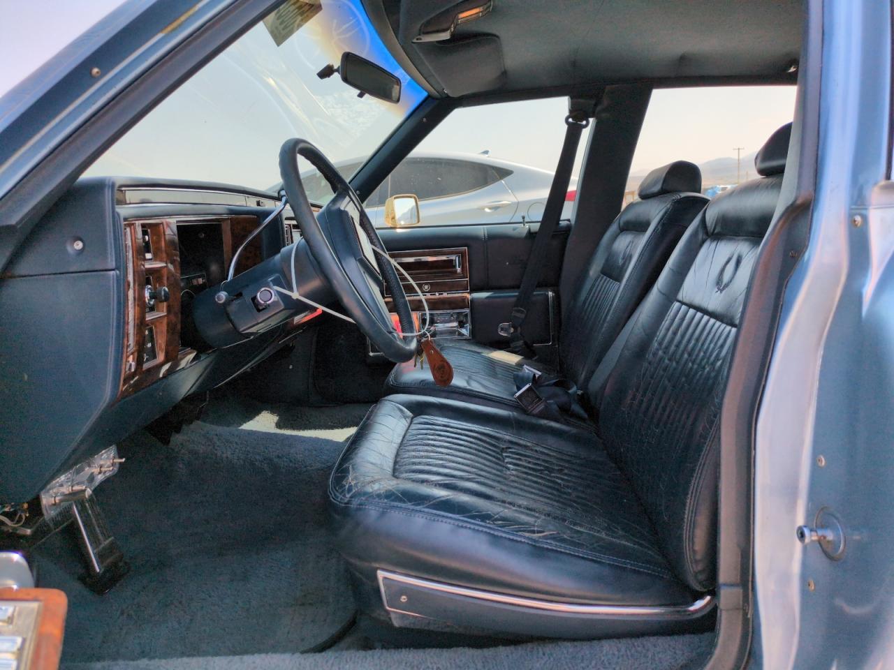 1992 CADILLAC Brougham
