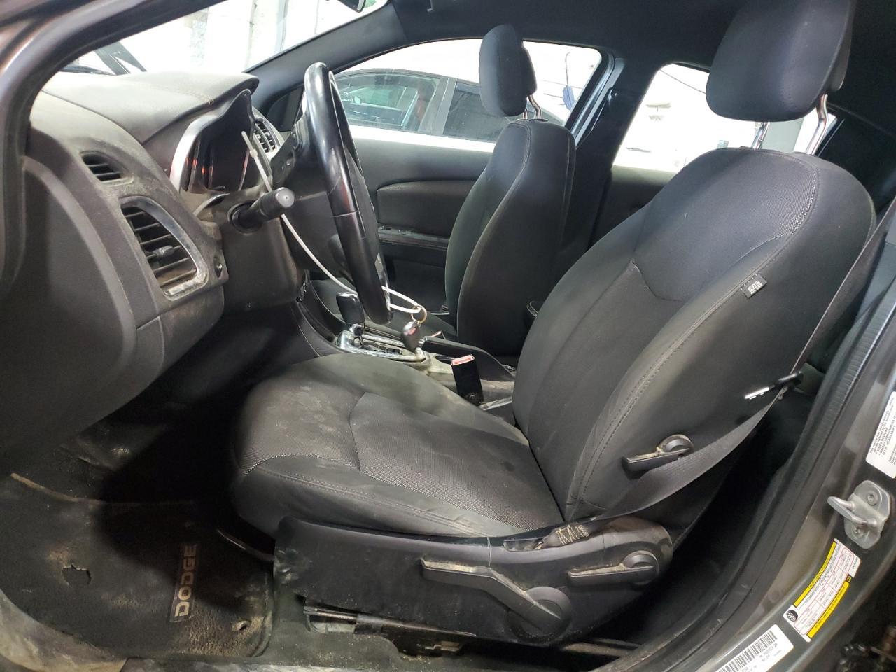 2012 DODGE Avenger