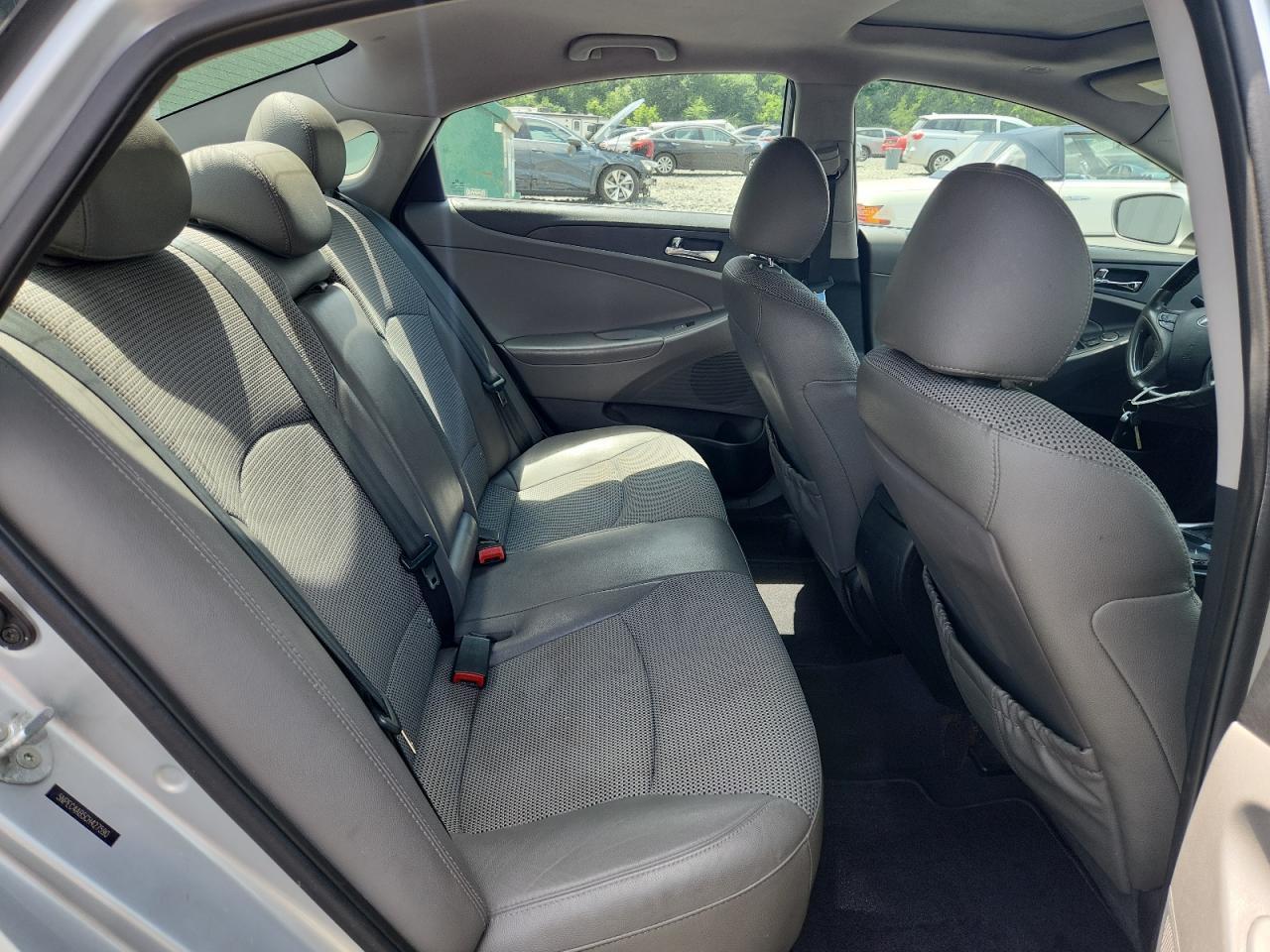 2012 HYUNDAI SONATA