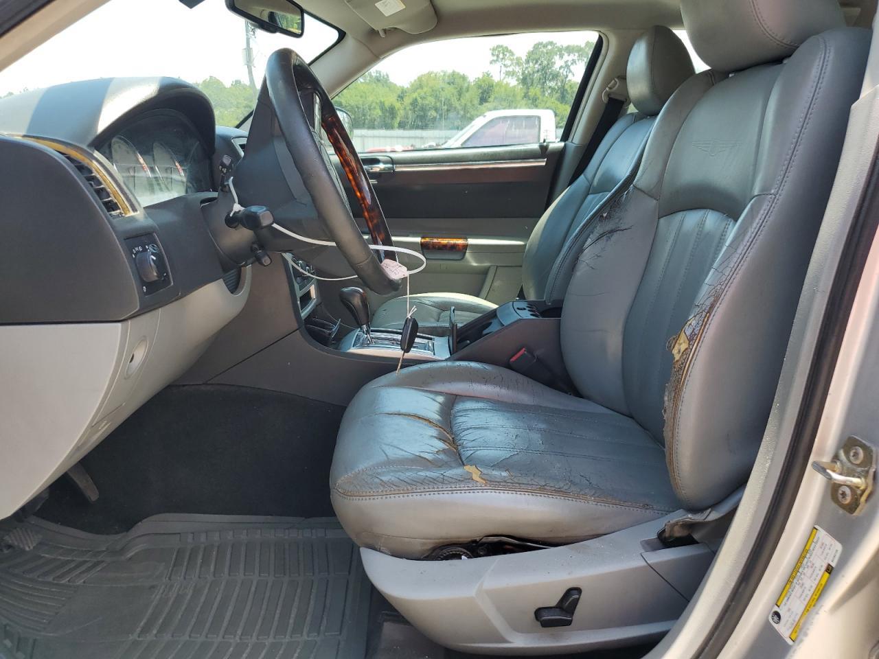 2006 CHRYSLER 300