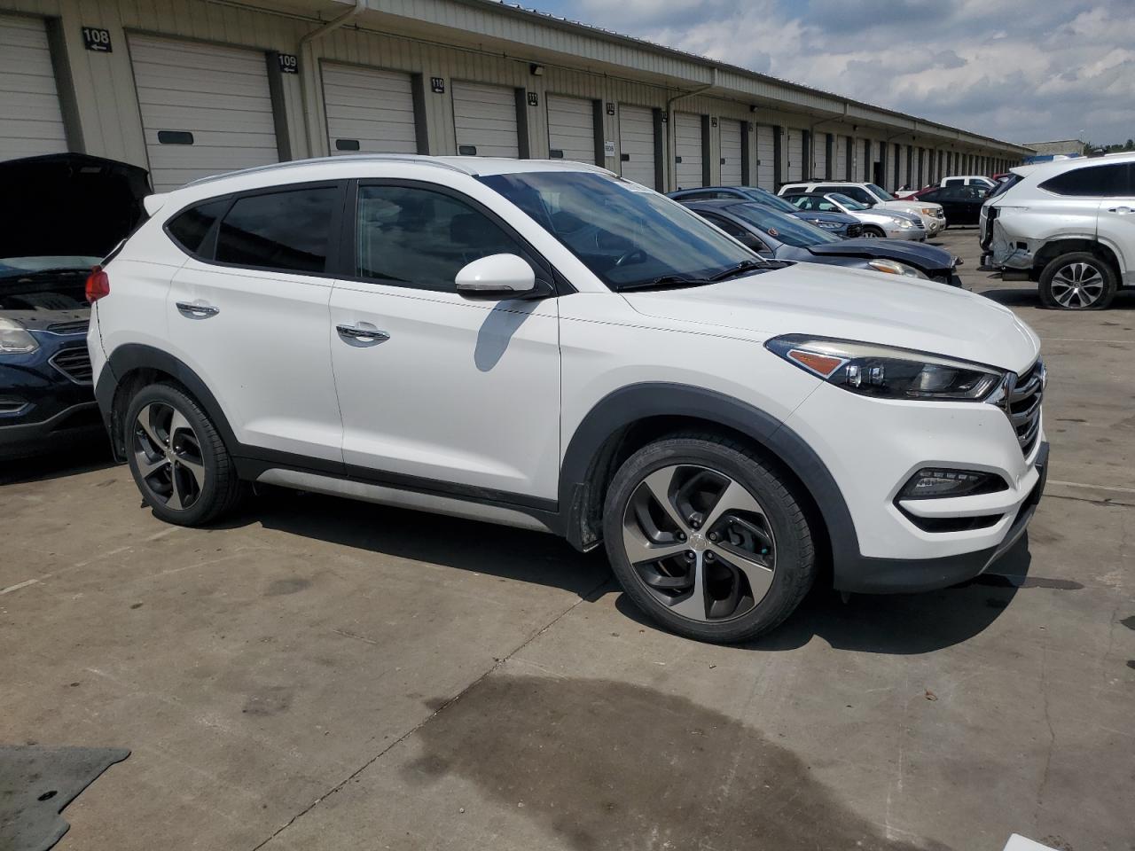 2018 HYUNDAI TUCSON