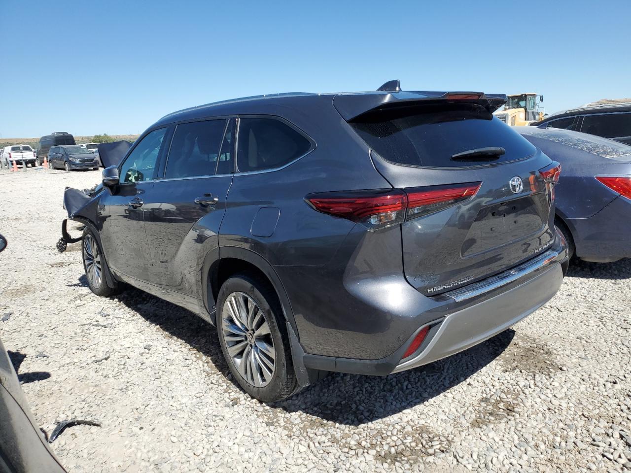 2022 TOYOTA HIGHLANDER