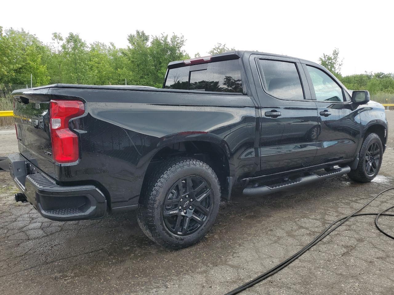 2025 CHEVROLET Silverado