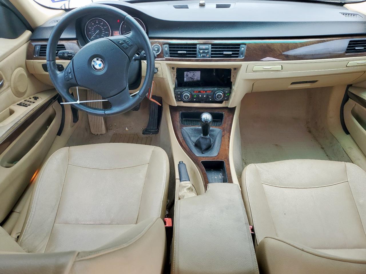 2011 BMW 3 SERIES
