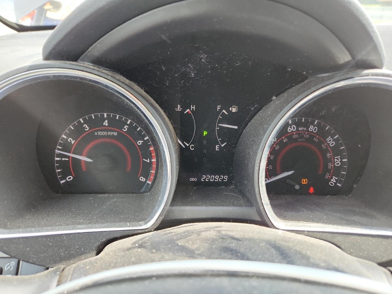 2010 TOYOTA HIGHLANDER
