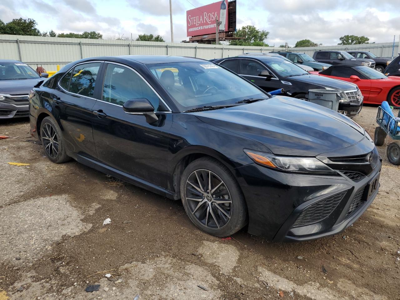 2022 TOYOTA CAMRY