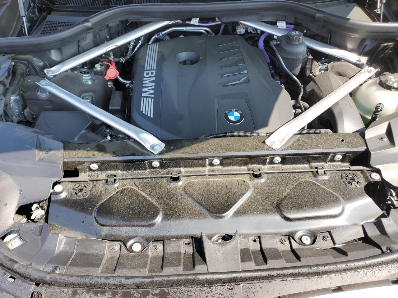 2025 BMW X7