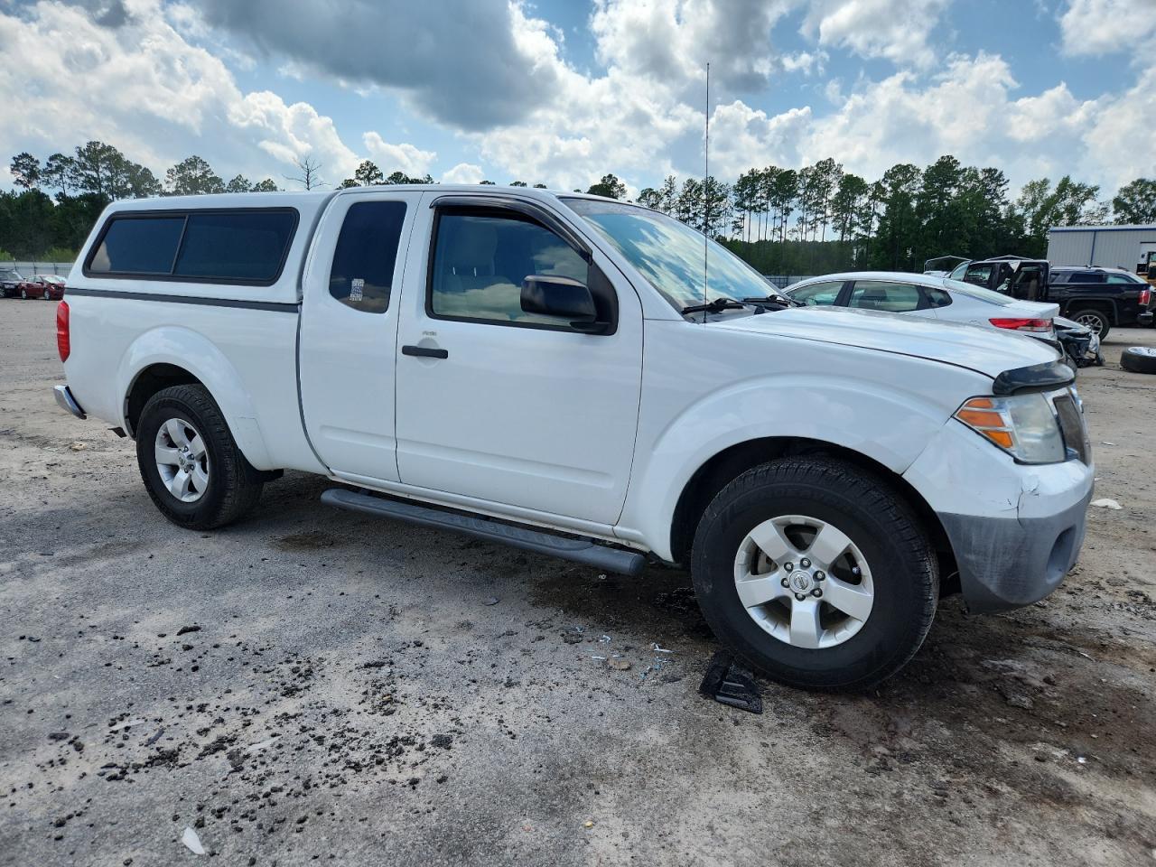 2012 NISSAN Frontier