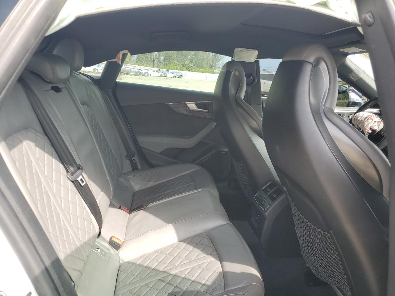 2018 AUDI S5