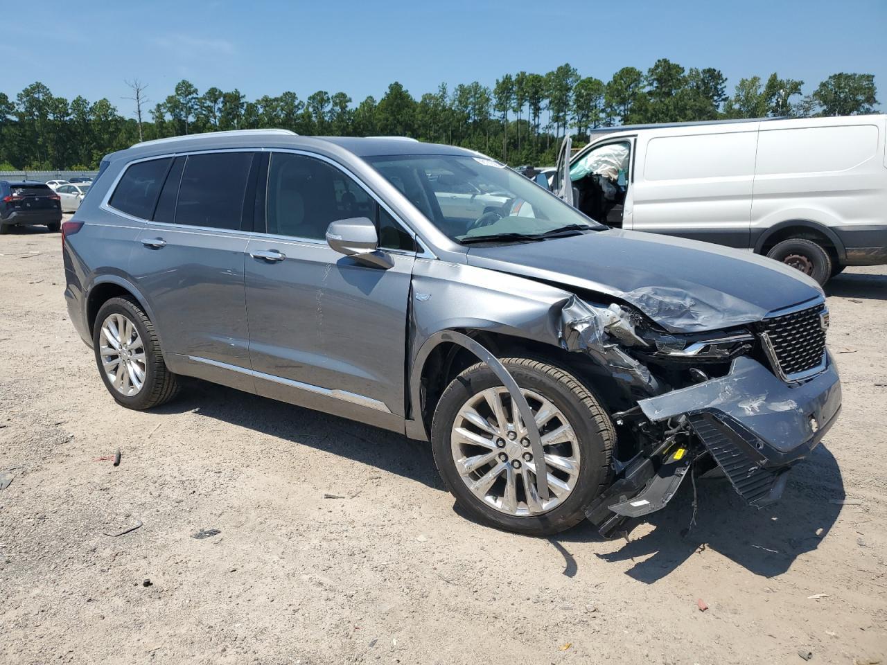 2020 CADILLAC XT6
