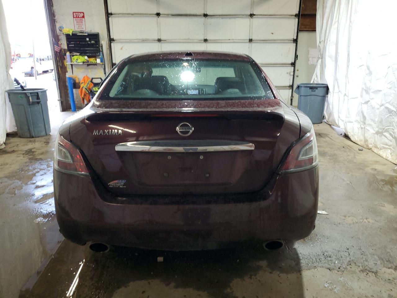 2014 NISSAN Maxima