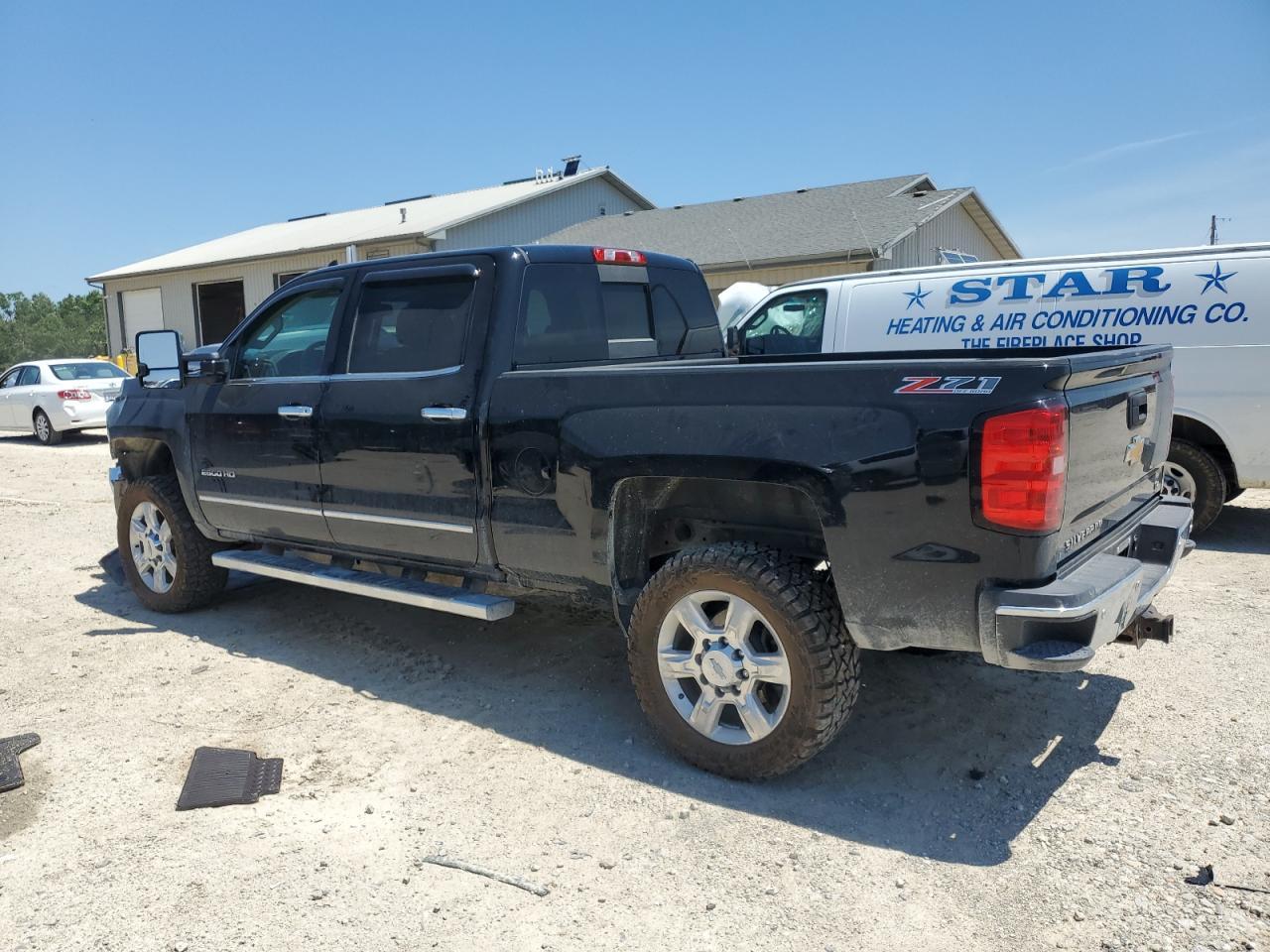 2017 CHEVROLET Silverado