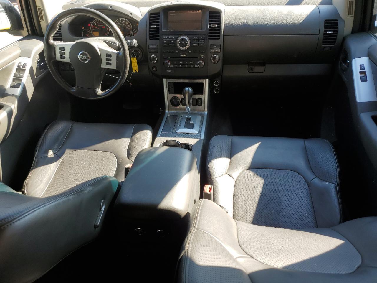 2012 NISSAN PATHFINDER