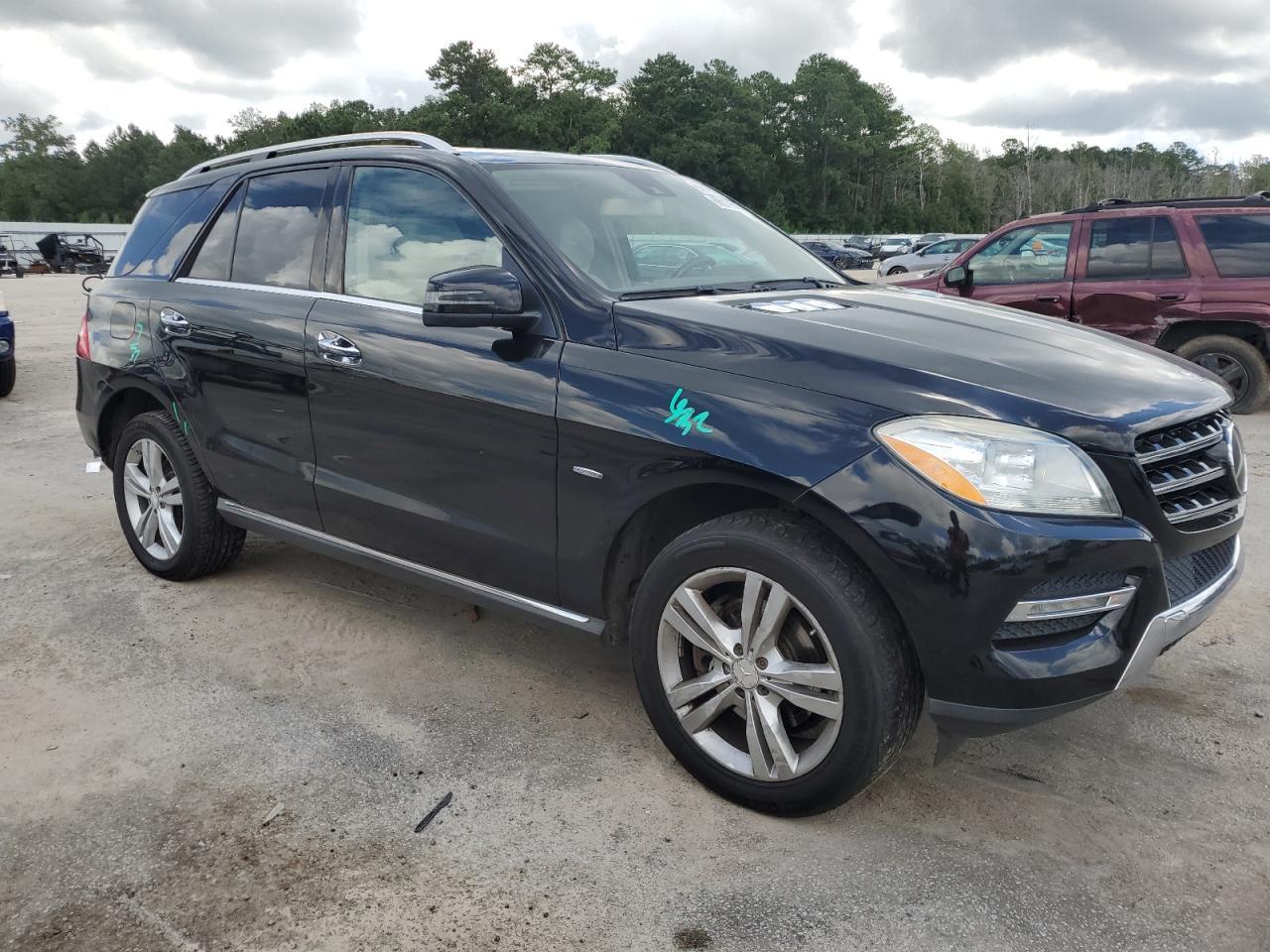 2012 MERCEDES-BENZ ML-Class