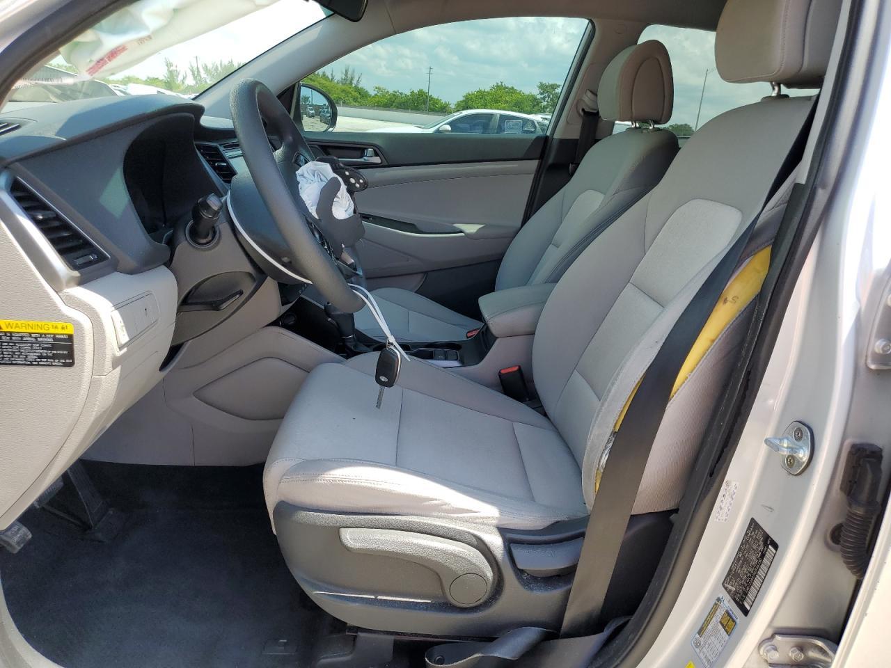 2017 HYUNDAI TUCSON