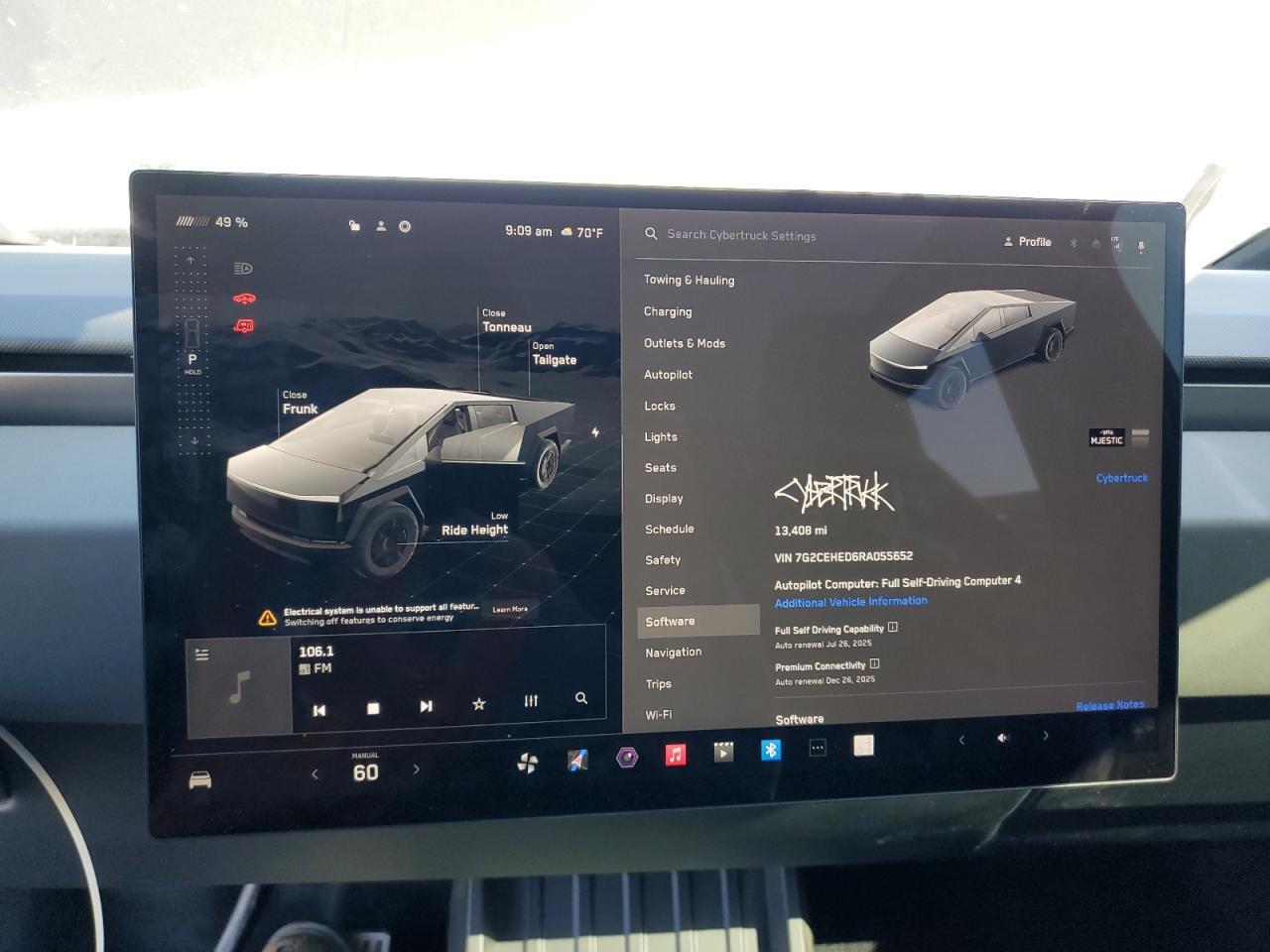 2024 TESLA Cybertruck