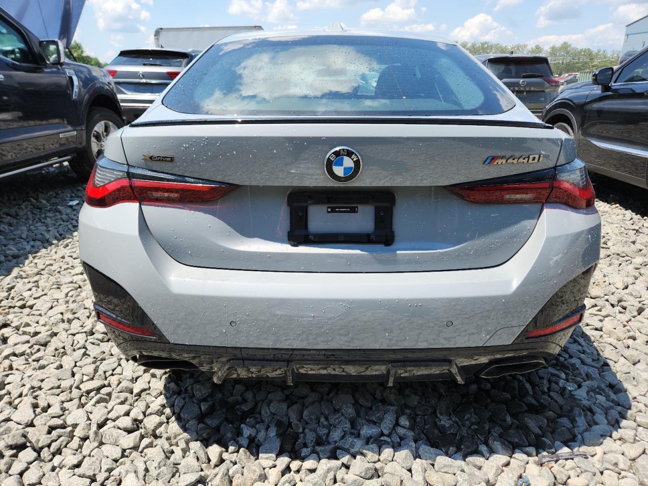 2024 BMW M440i