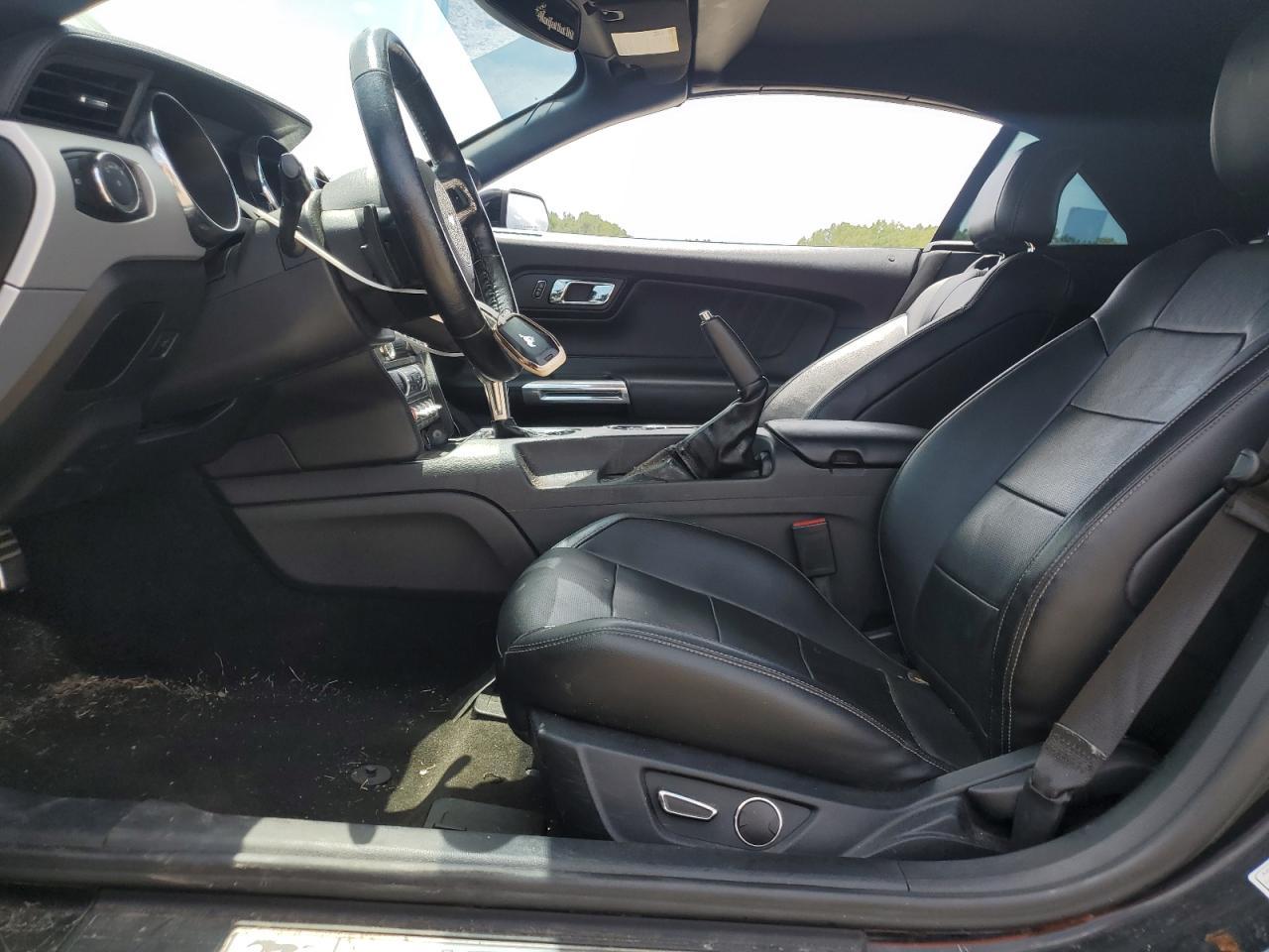 2016 FORD MUSTANG