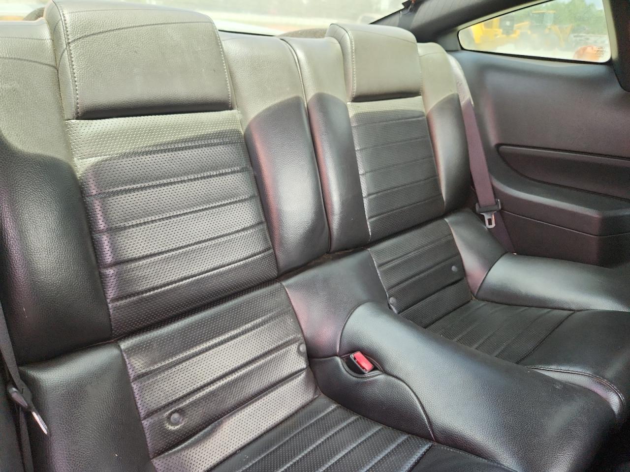 2006 FORD MUSTANG