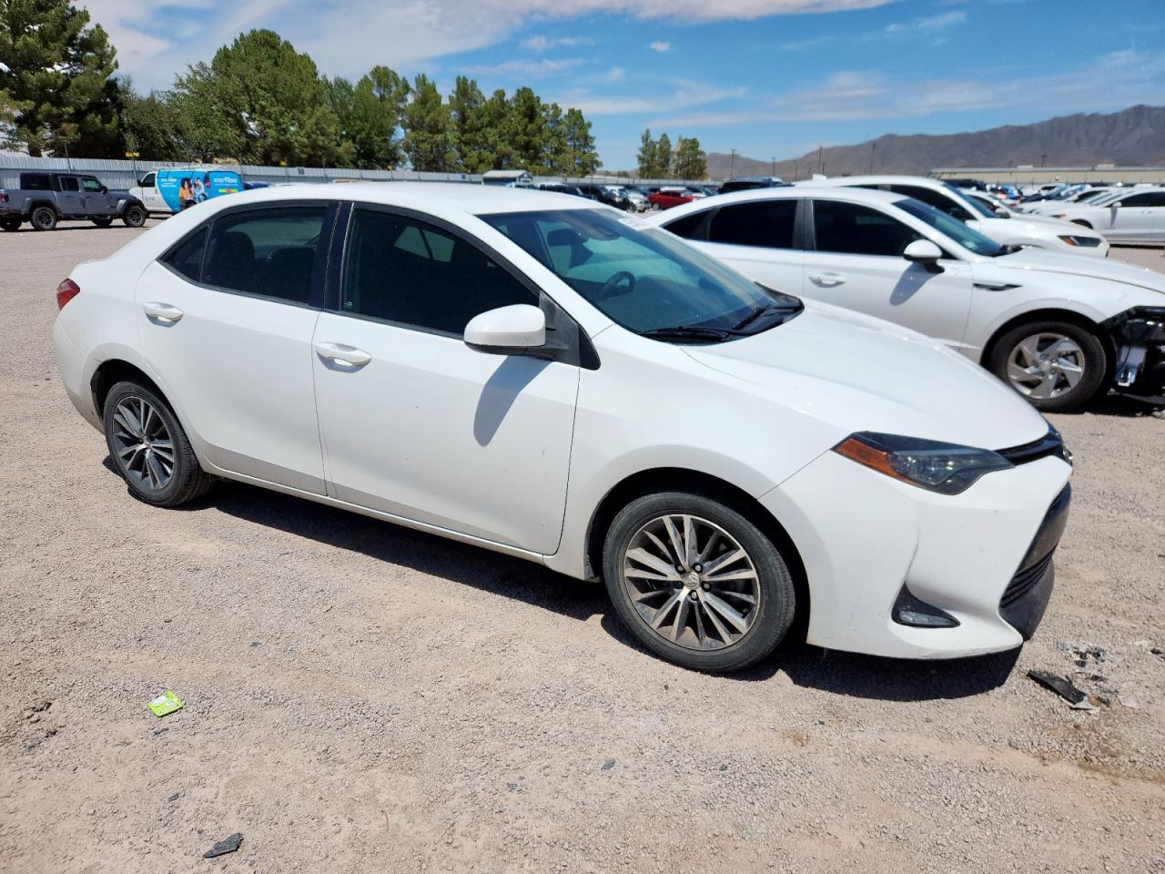 2017 TOYOTA COROLLA