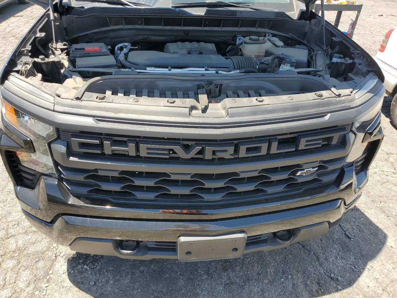 2023 CHEVROLET Silverado