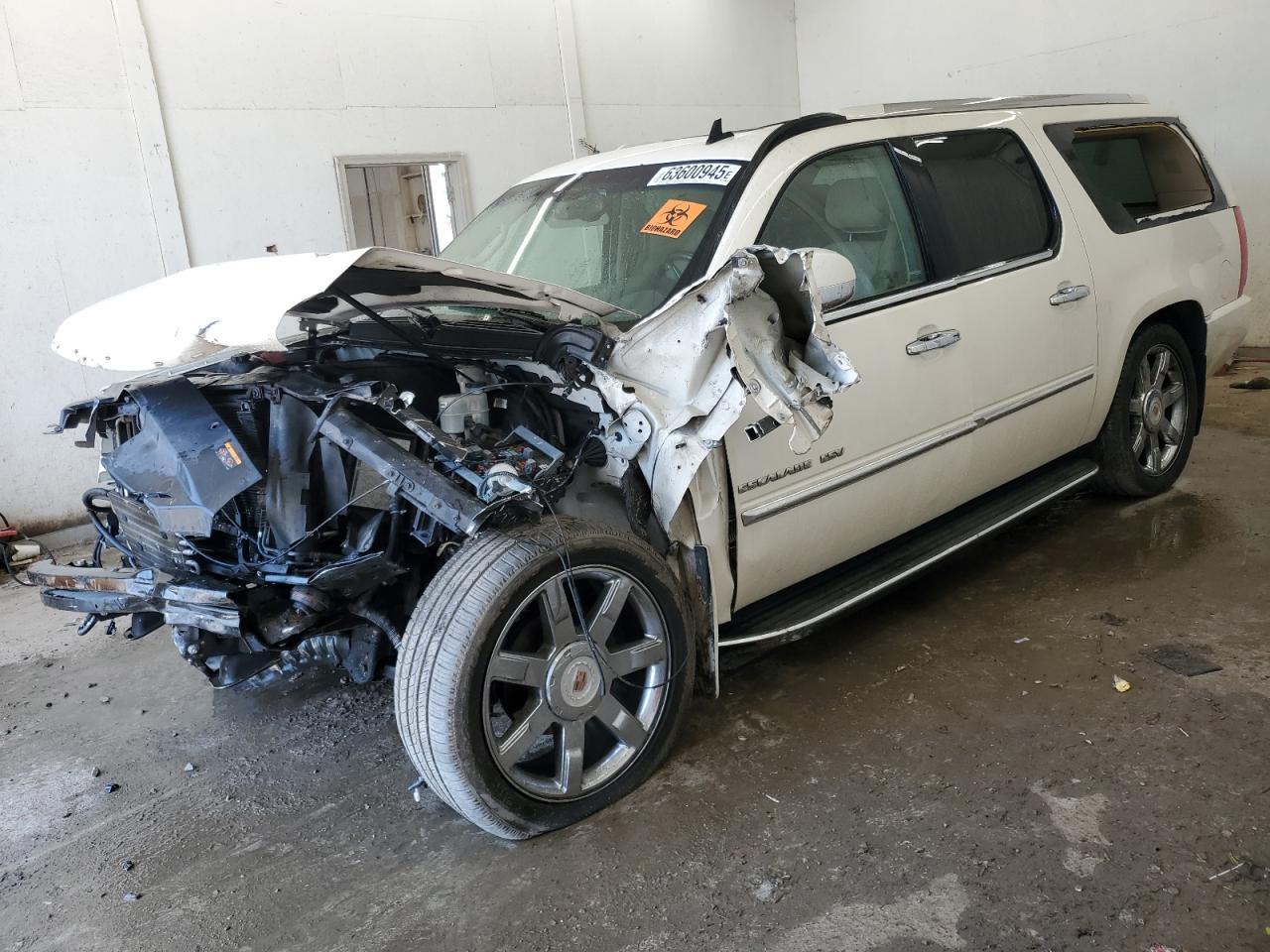 2013 CADILLAC ESCALADE