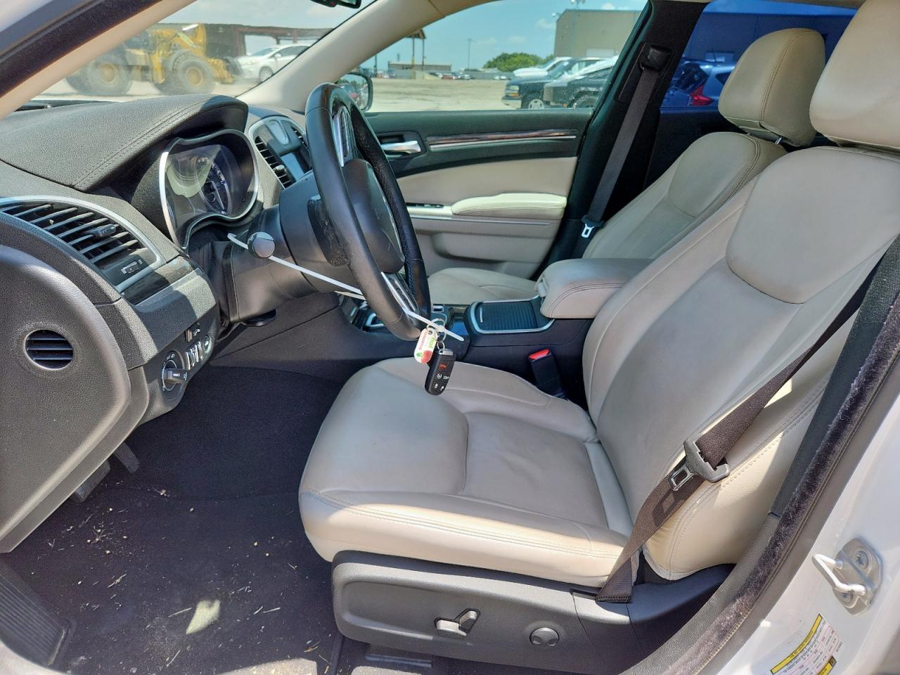 2022 CHRYSLER 300