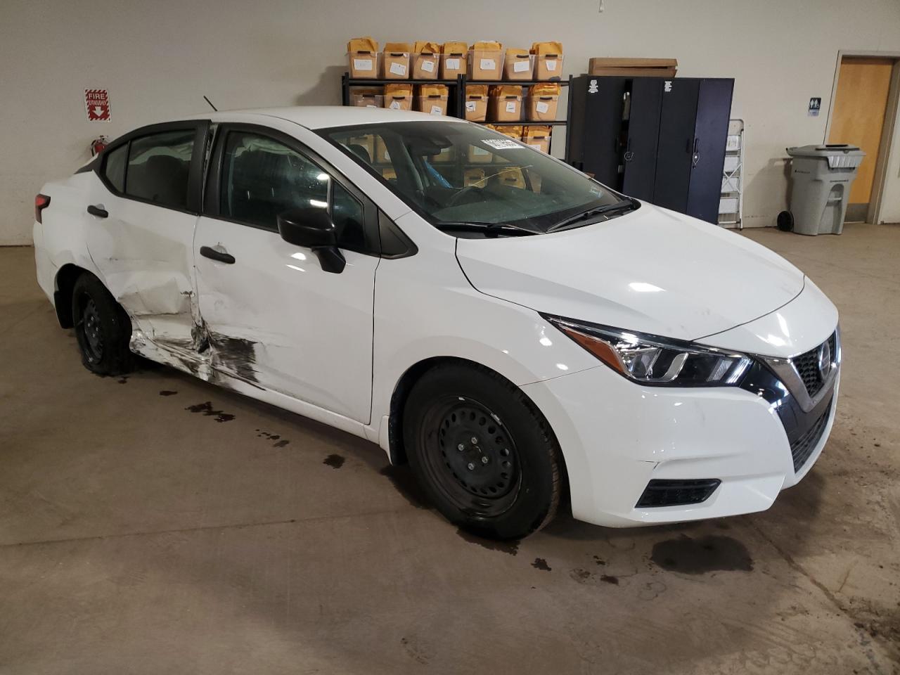 2022 NISSAN VERSA