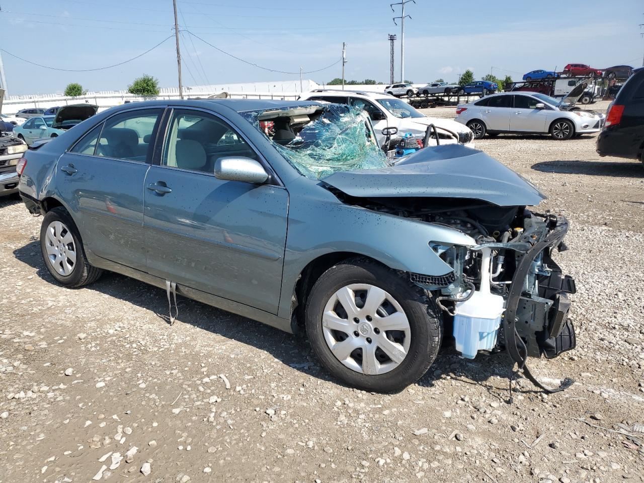 2011 TOYOTA CAMRY