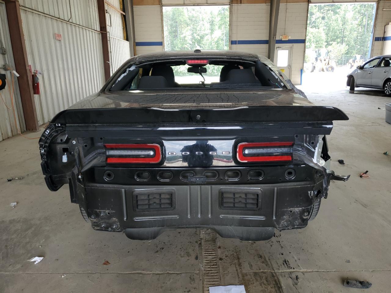 2022 DODGE Challenger