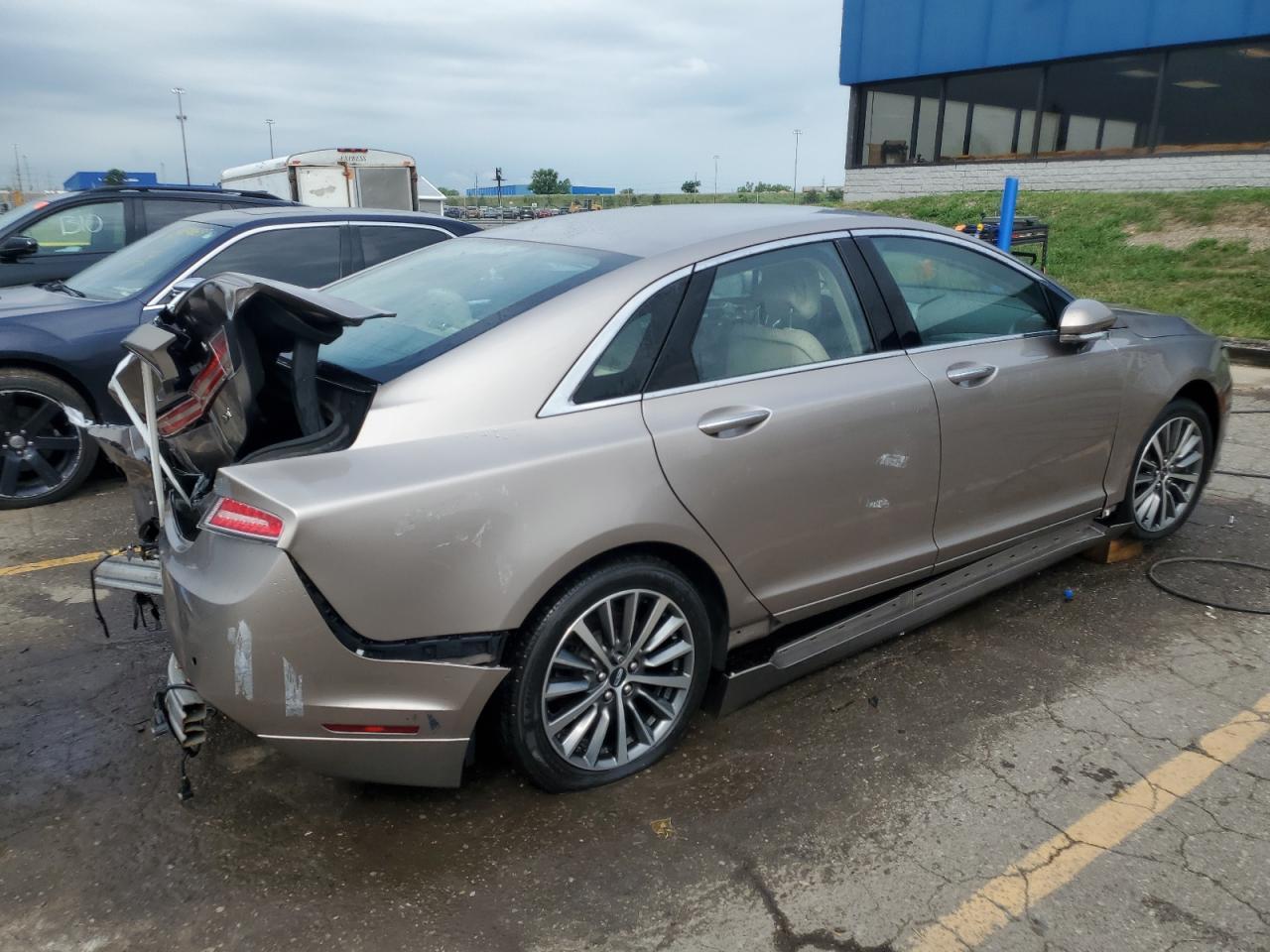 2019 LINCOLN MKZ