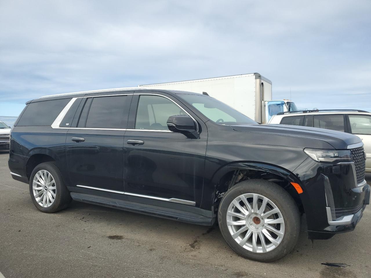 2023 CADILLAC ESCALADE