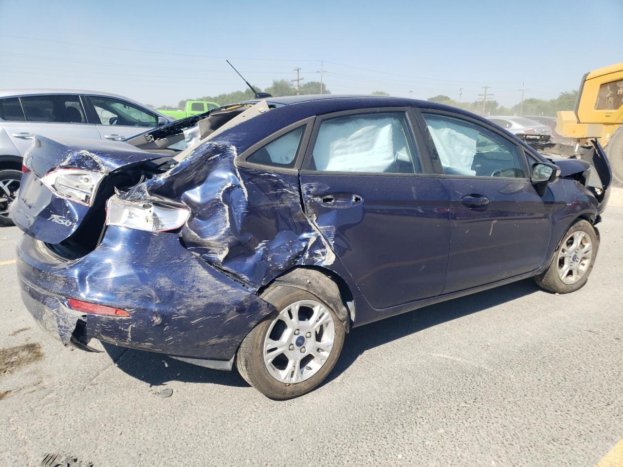 2016 FORD Fiesta
