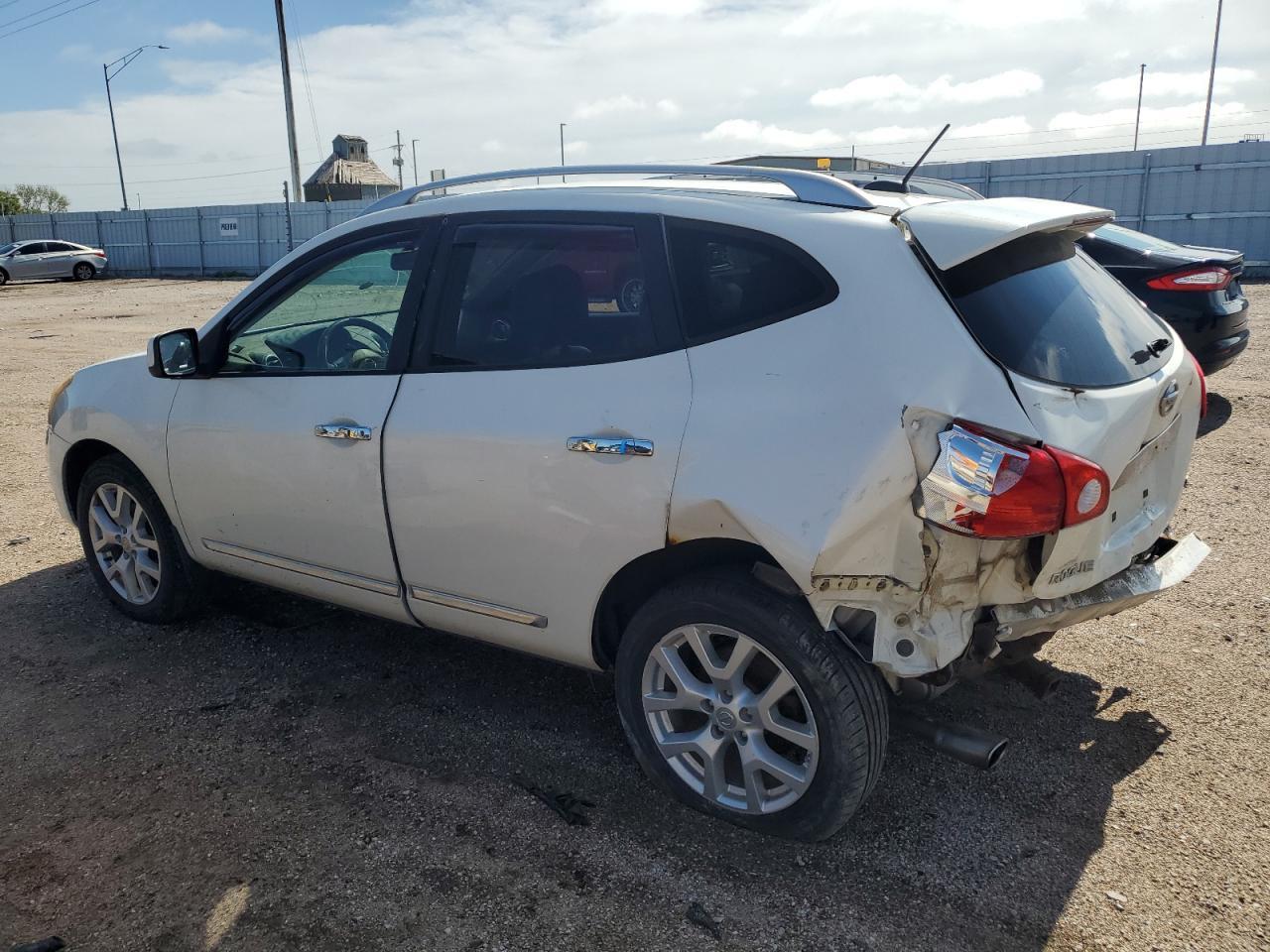2011 NISSAN ROGUE