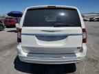 2013 CHRYSLER Town & Country