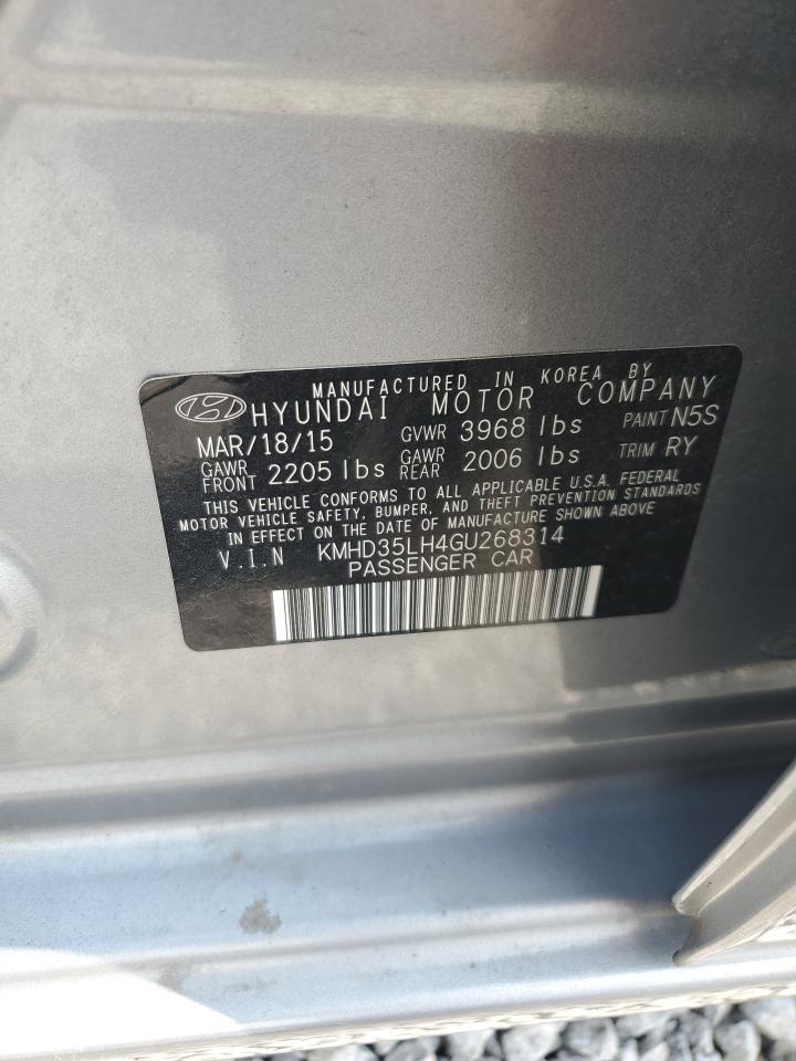 2016 HYUNDAI ELANTRA