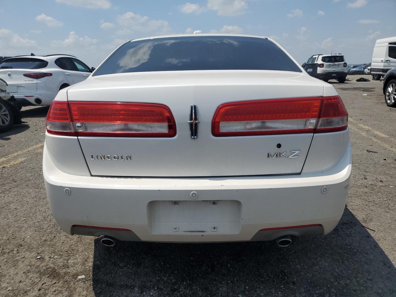 2012 LINCOLN MKZ