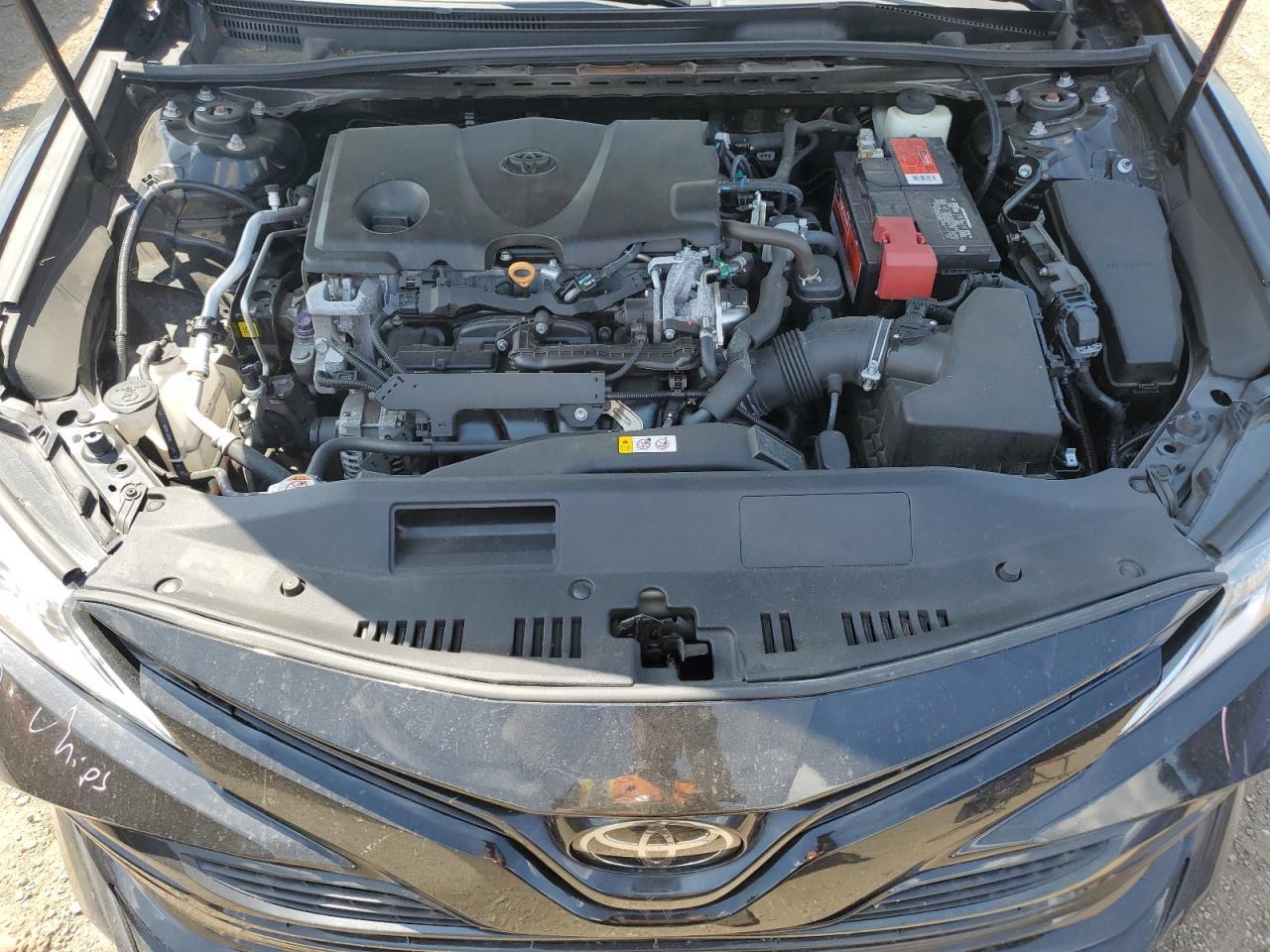 2018 TOYOTA CAMRY