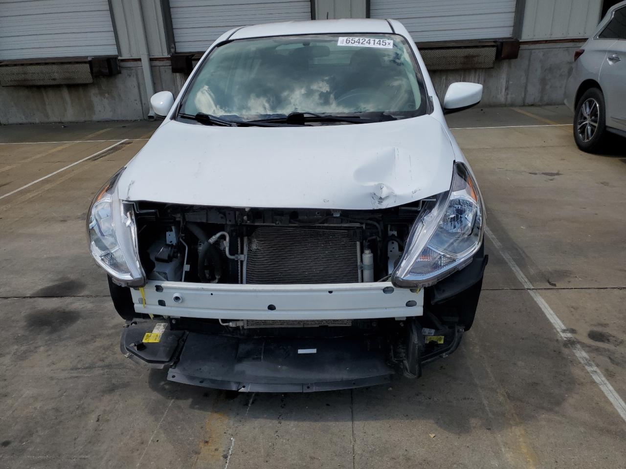 2019 NISSAN VERSA