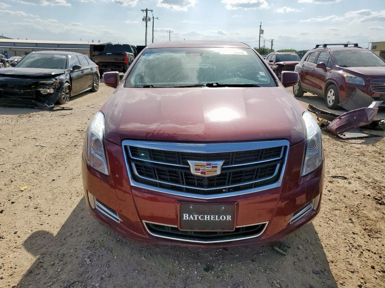 2016 CADILLAC XTS