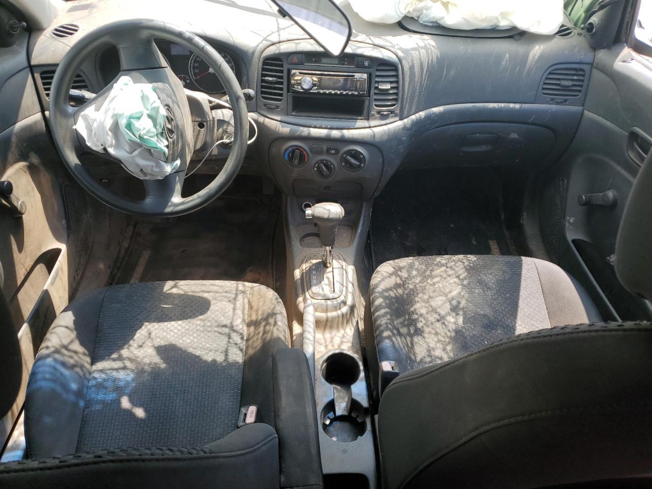2011 HYUNDAI ACCENT