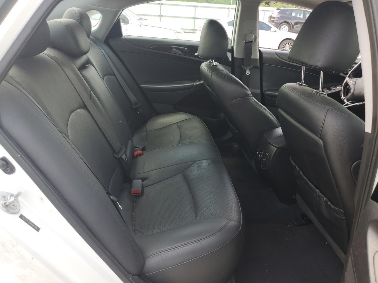 2014 HYUNDAI SONATA