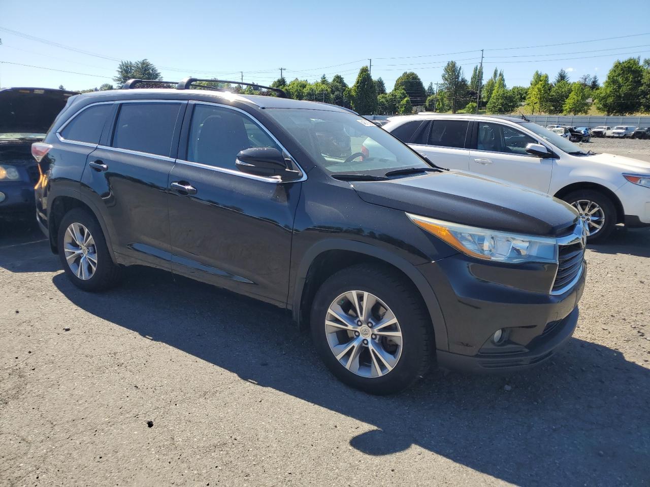 2015 TOYOTA HIGHLANDER