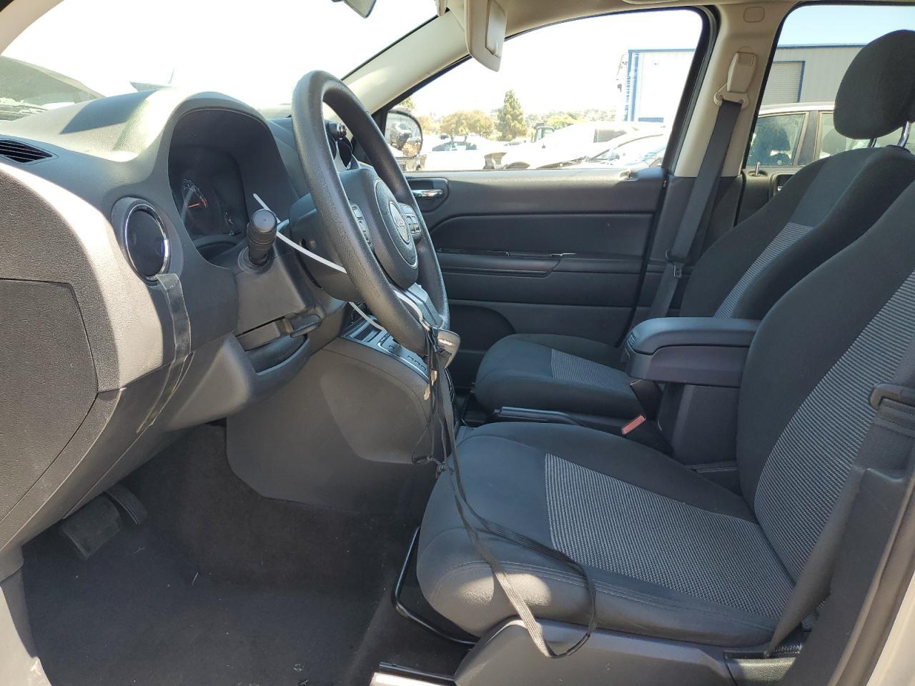 2014 JEEP Compass